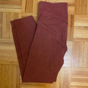 Like new Lululemon 25” High Rise Everlux Tights /Sky Wash Print Rustic Clay